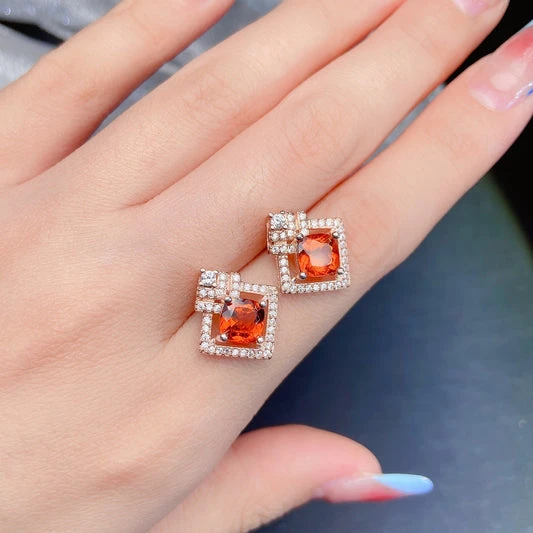 Elegant S925 Silver Garnet Stud Earrings - Polished Korean Style