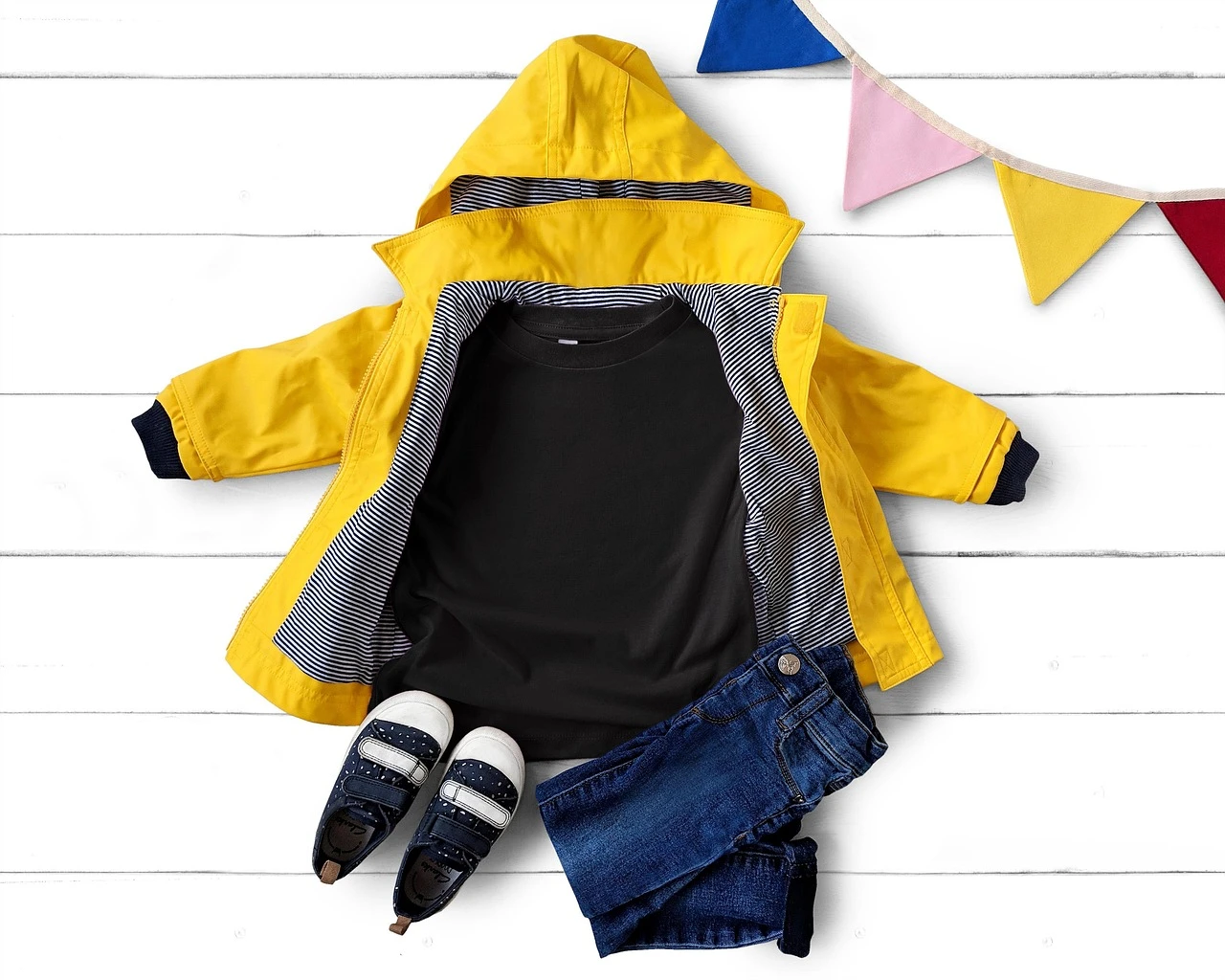Canine Elegance T-Shirt - Atelier Des Caprices Exclusive