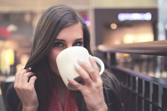 Colored_Mugs.mp4
